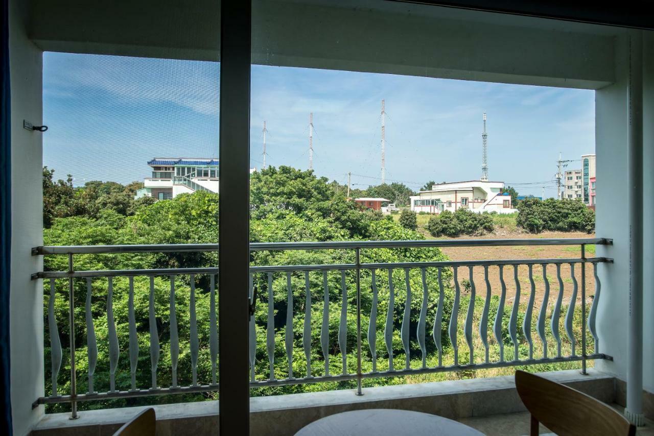 Breeze Bay Hotel Seogwipo Dış mekan fotoğraf
